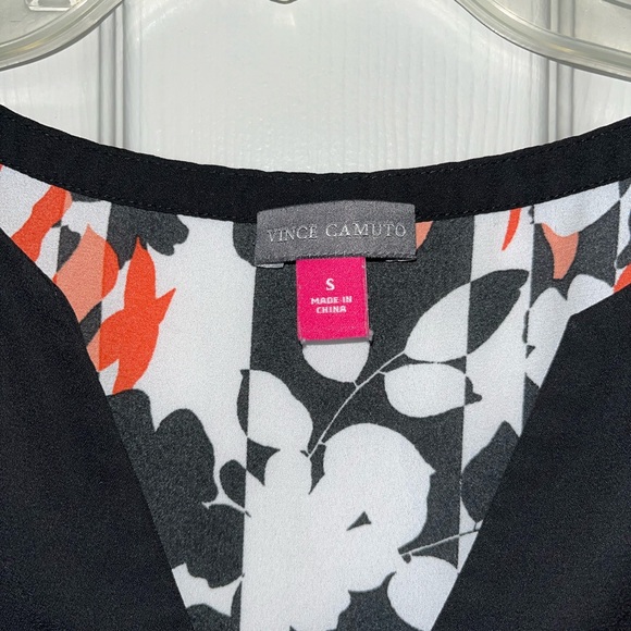 Vince Camuto black white and orange sleeveless  blouse size s🌴 - Picture 7 of 8